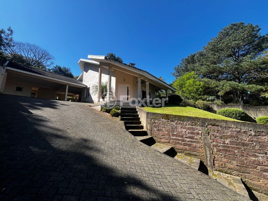 casa sobrado para comprar em Coronel Jacob Kroeff Filho, 880 - foto 2