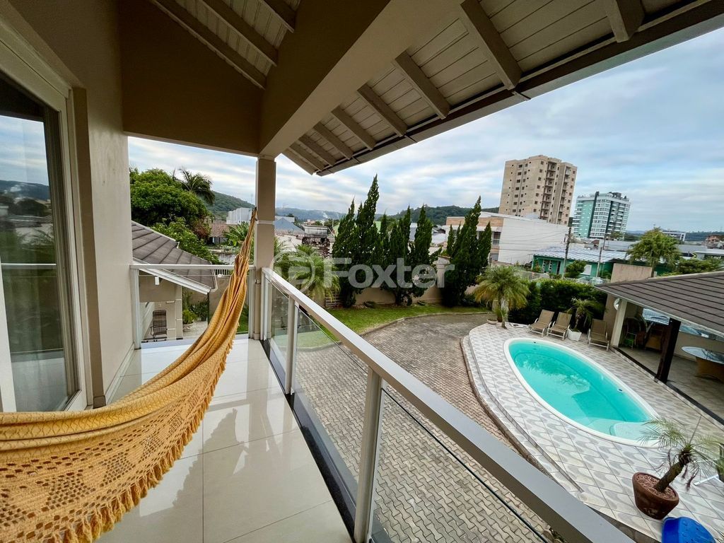 casa sobrado para comprar em Farroupilha, 400 - foto 4