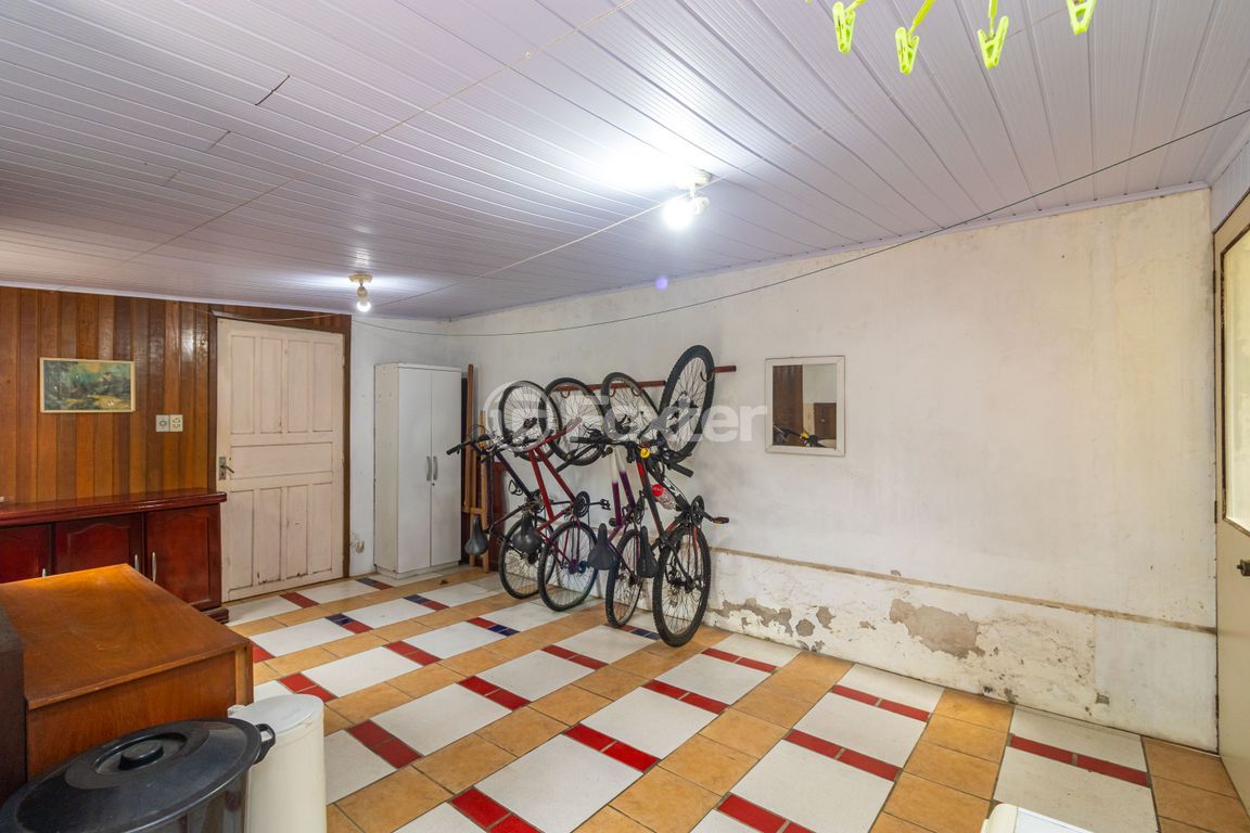 casa sobrado para comprar em Doutor Armando Barbedo, 705 - foto 34