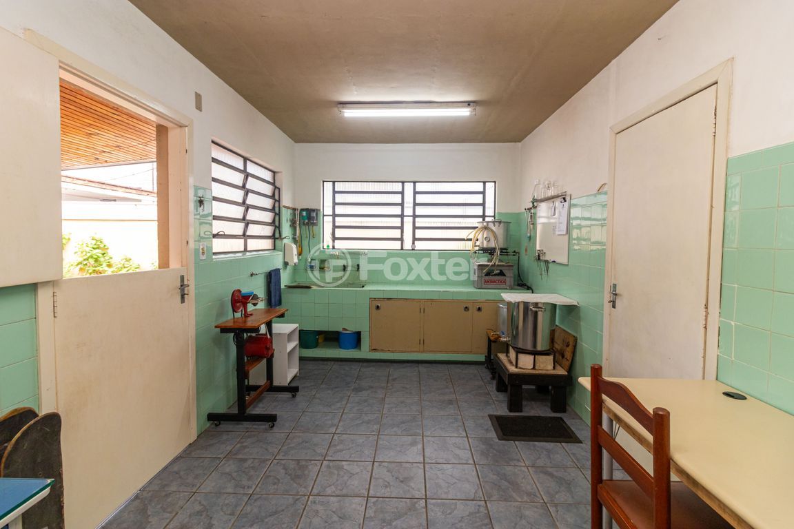 casa sobrado para comprar em Doutor Armando Barbedo, 705 - foto 29