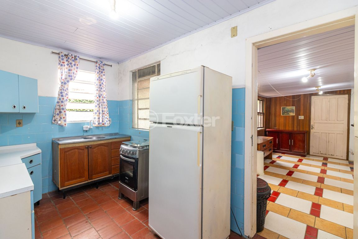 casa sobrado para comprar em Doutor Armando Barbedo, 705 - foto 35