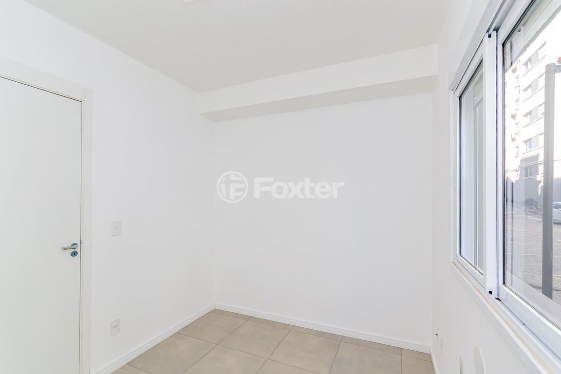 Apartamento para comprar em Santos Ferreira, 4330 - foto 14
