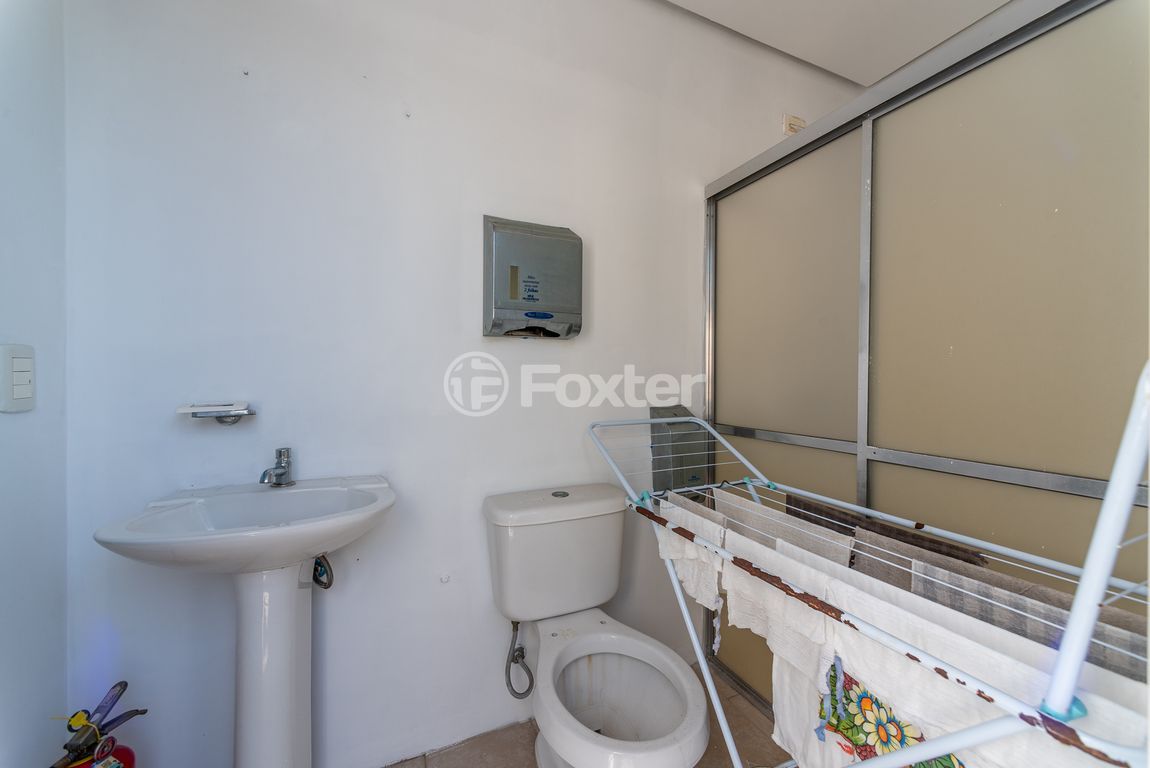casa sobrado para comprar em Miguel Tostes, 672 - foto 60