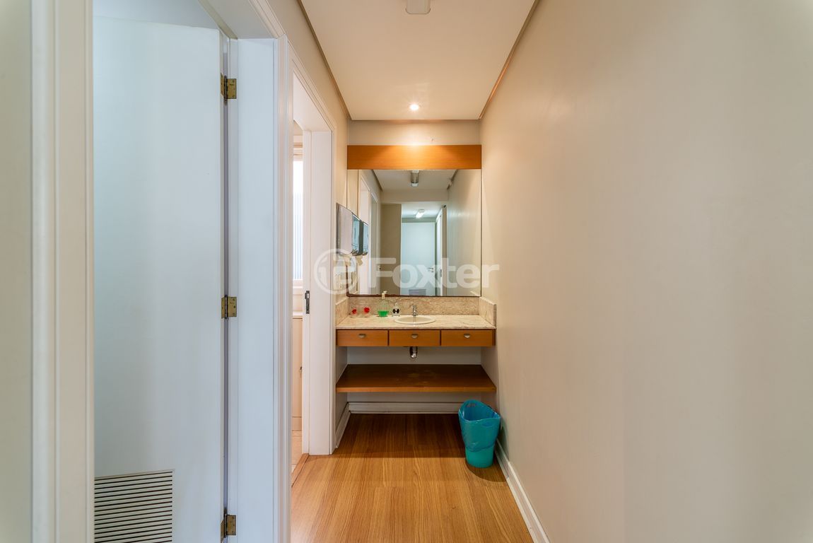 casa sobrado para comprar em Miguel Tostes, 672 - foto 45