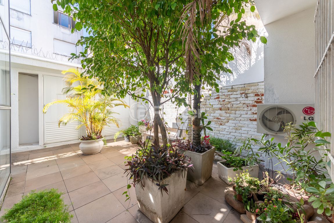 casa sobrado para comprar em Miguel Tostes, 672 - foto 9