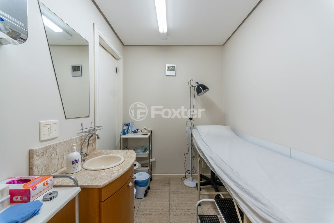 casa sobrado para comprar em Miguel Tostes, 672 - foto 17