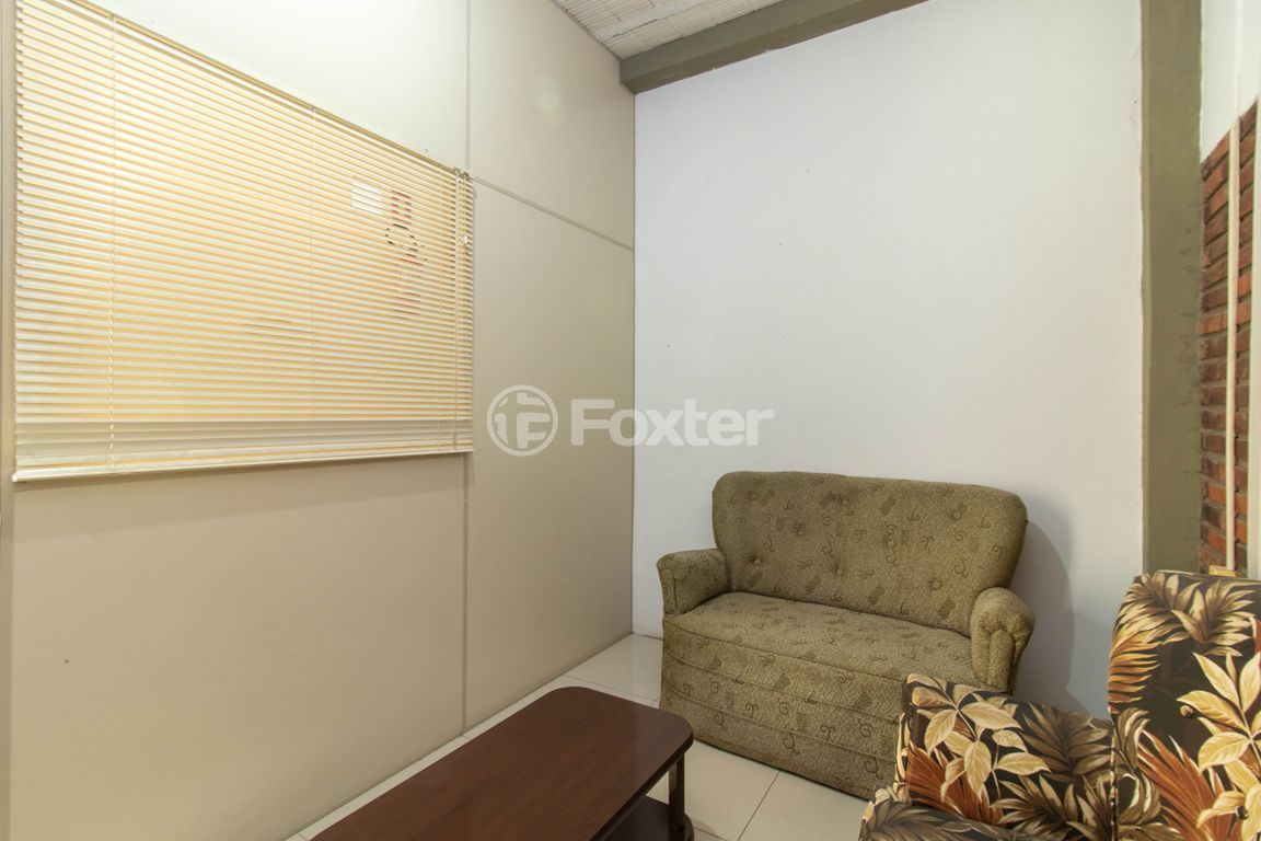 casa sobrado para comprar em Atílio Supertti, 571 - foto 8