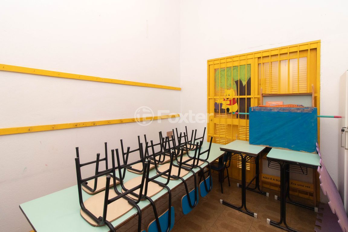 casa sobrado para comprar em Atílio Supertti, 571 - foto 27