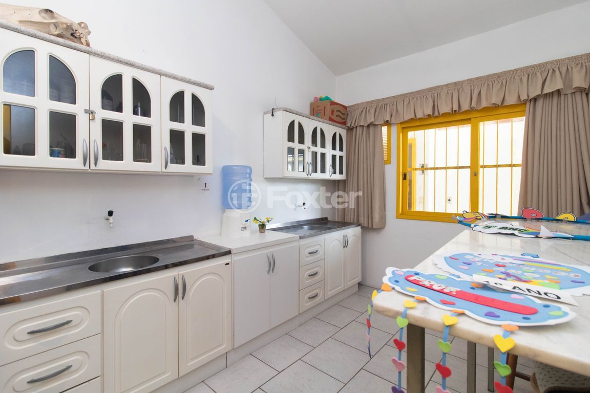 casa sobrado para comprar em Atílio Supertti, 571 - foto 19