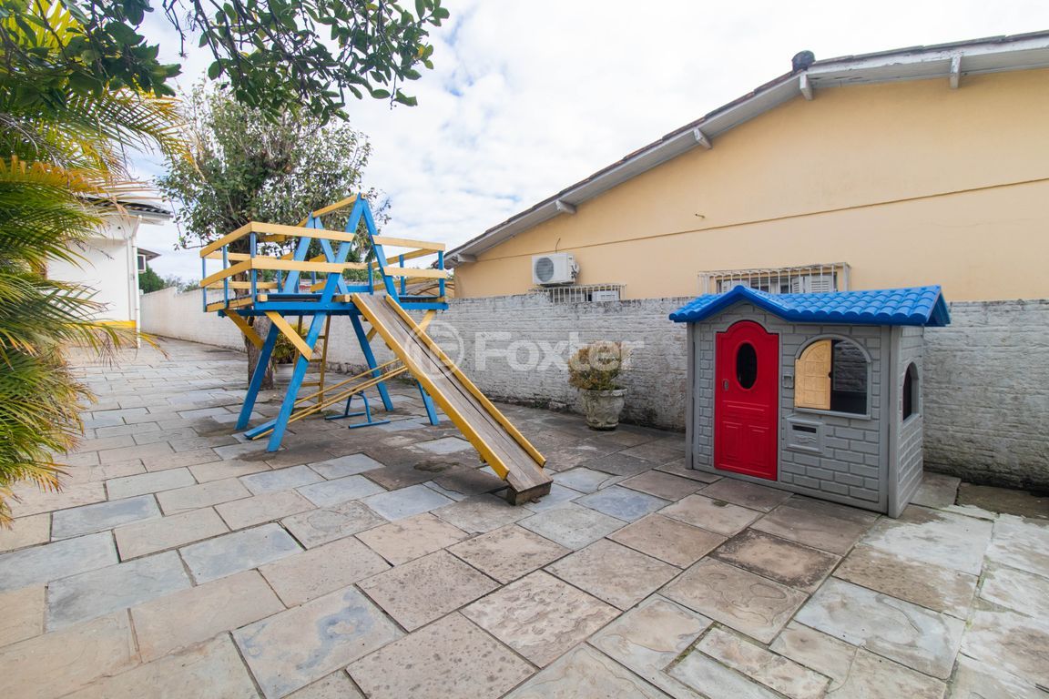 casa sobrado para comprar em Atílio Supertti, 571 - foto 46