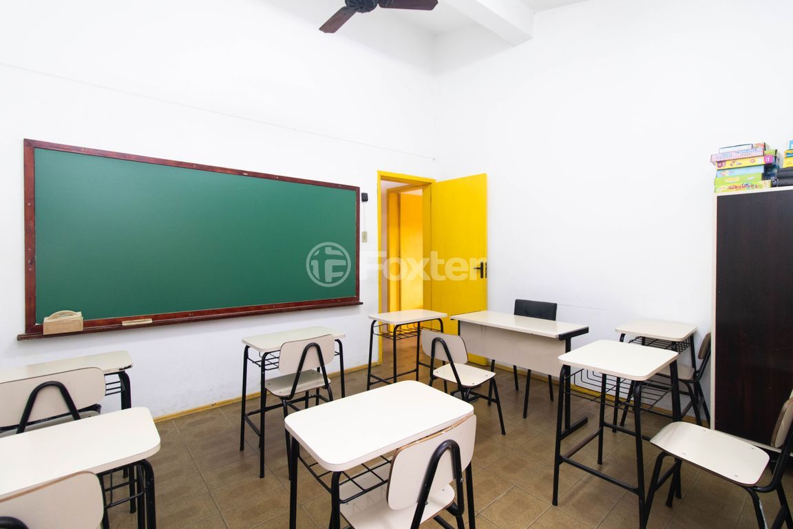 casa sobrado para comprar em Atílio Supertti, 571 - foto 25