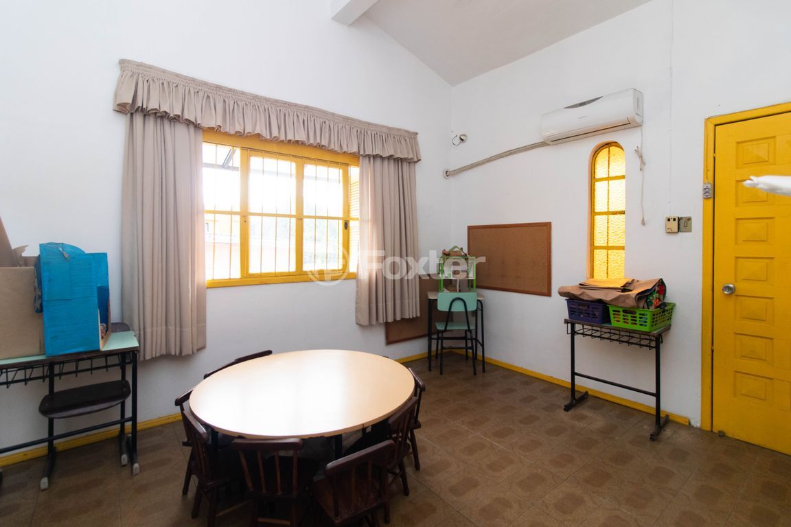 casa sobrado para comprar em Atílio Supertti, 571 - foto 23