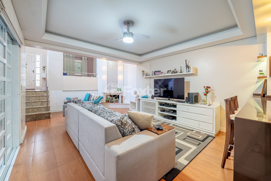 casa sobrado para comprar em Glória, Porto Alegre - foto 1