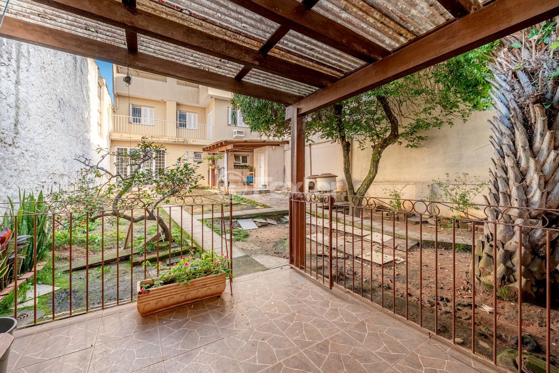 casa sobrado para comprar em Professor Carvalho de Freitas, 770 - foto 37
