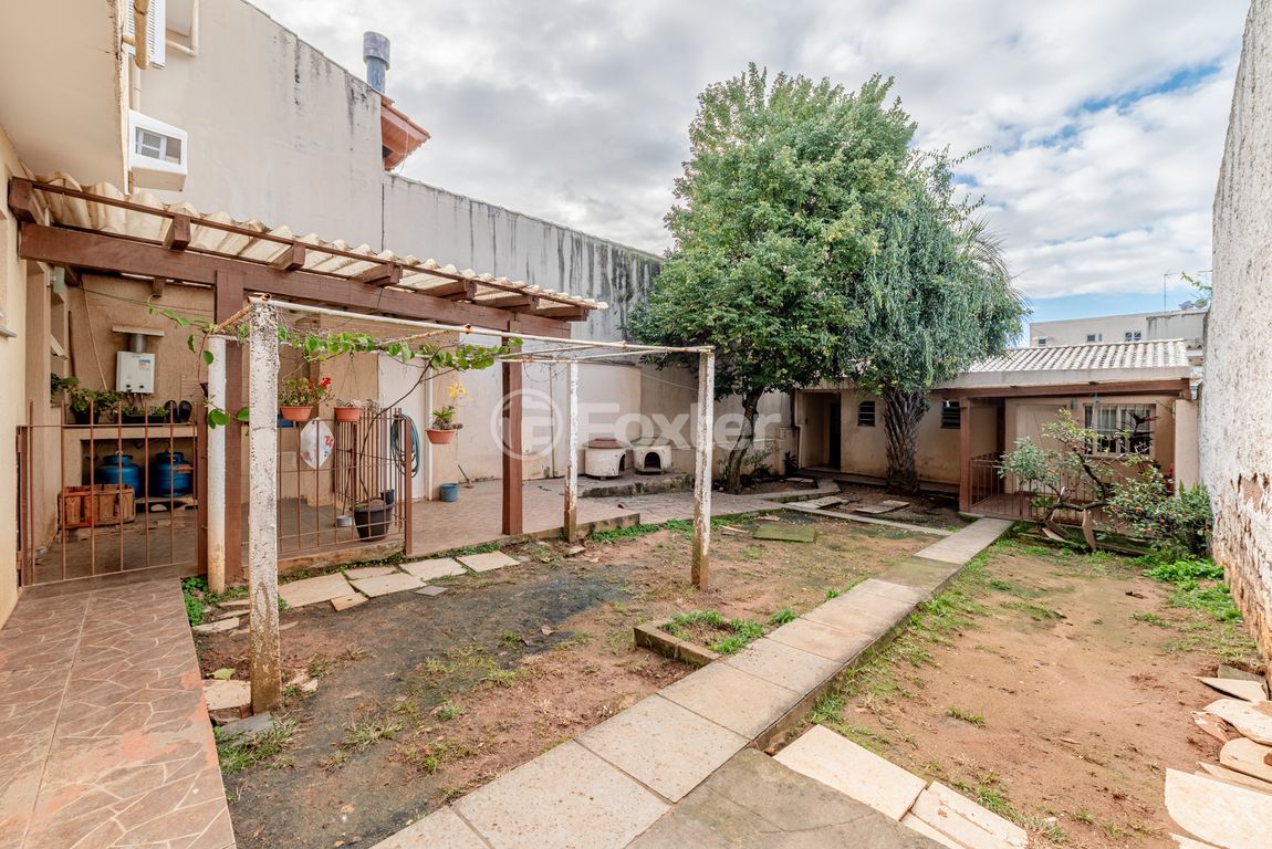 casa sobrado para comprar em Professor Carvalho de Freitas, 770 - foto 33