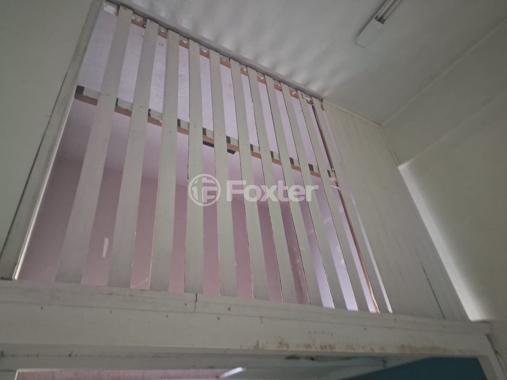 loja ponto comercial para comprar em Doutor Mário Totta, 648 - foto 2