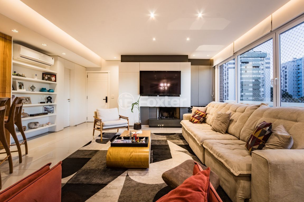 Apartamento para comprar em Moinhos de Vento, Porto Alegre - foto 1