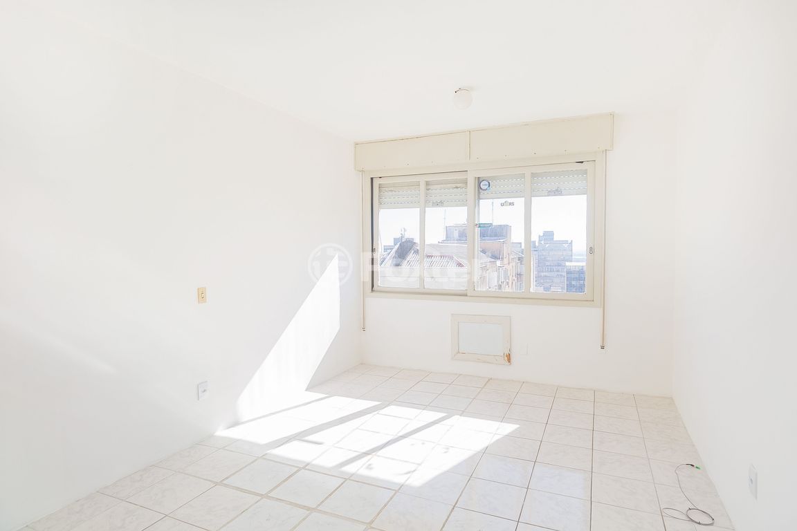 Apartamento para comprar em Centro Histórico, Porto Alegre - foto 1
