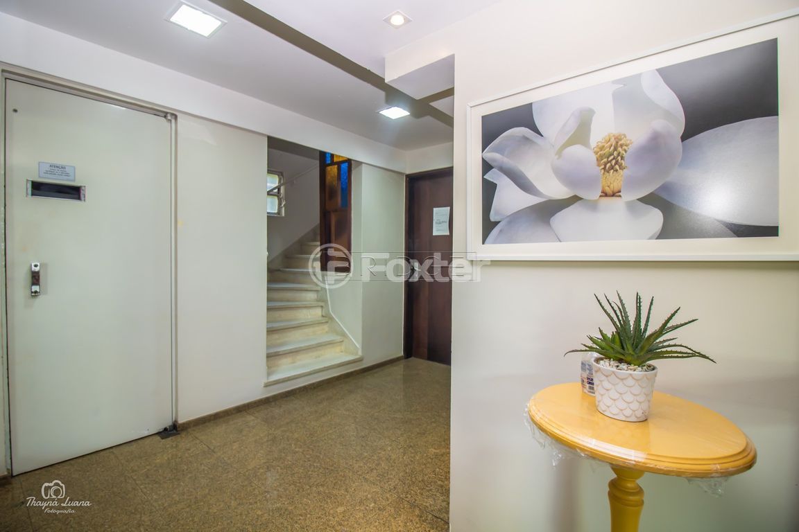 Apartamento para comprar em Auxiliadora, Porto Alegre - foto 1