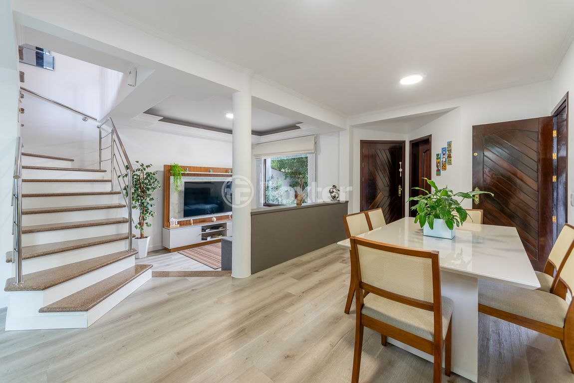 casa sobrado para comprar em Jardim Sabará, Porto Alegre - foto 1