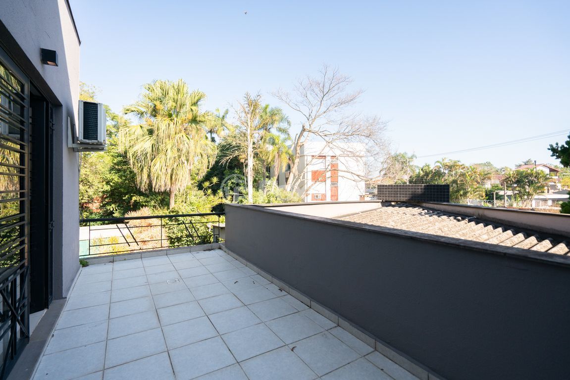 casa sobrado para comprar em Dea Coufal, 467 - foto 13