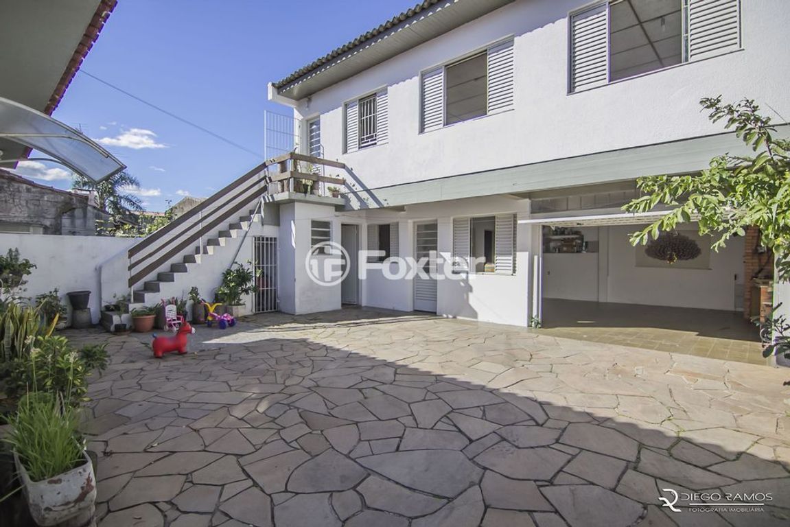 casa sobrado para comprar em Assis Chateaubriand, 345 - foto 8