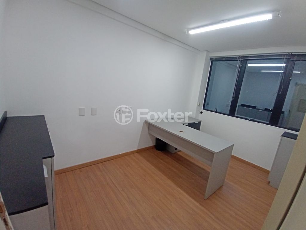 consultorio sala conjunto para comprar em Menino Deus, Porto Alegre - foto 1