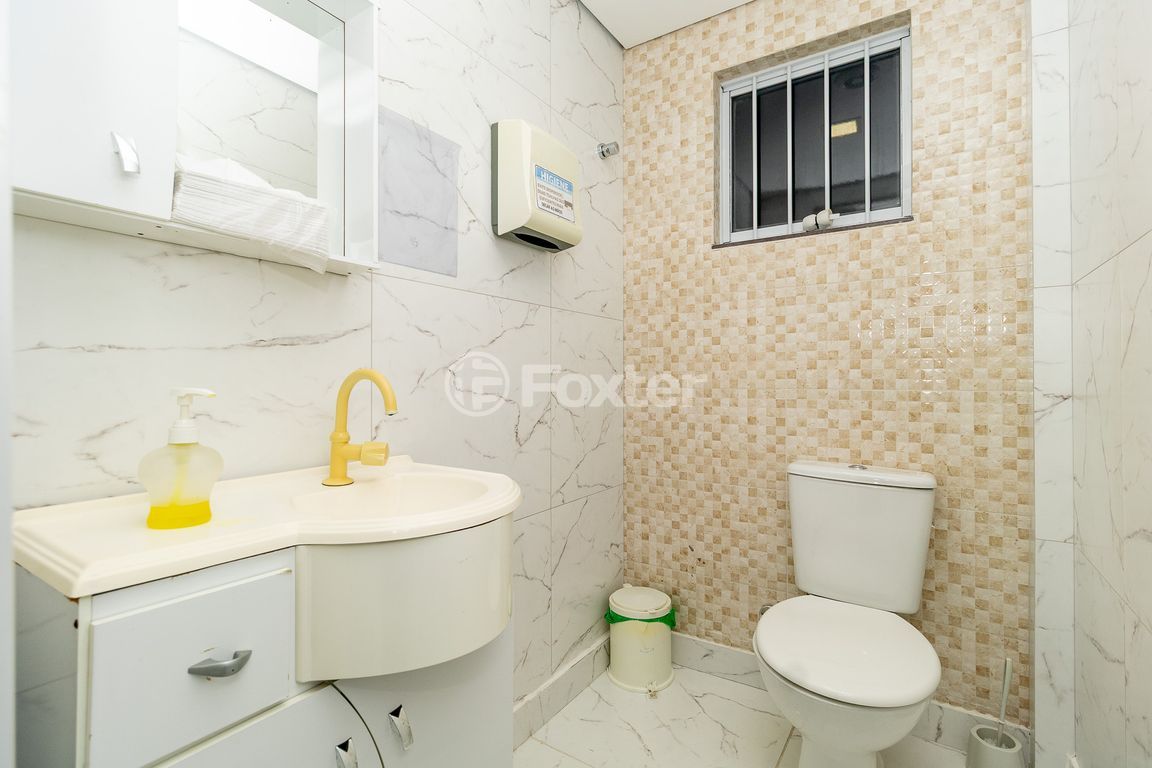 Prédio para comprar em Porto Rico, 182/174 - foto 23