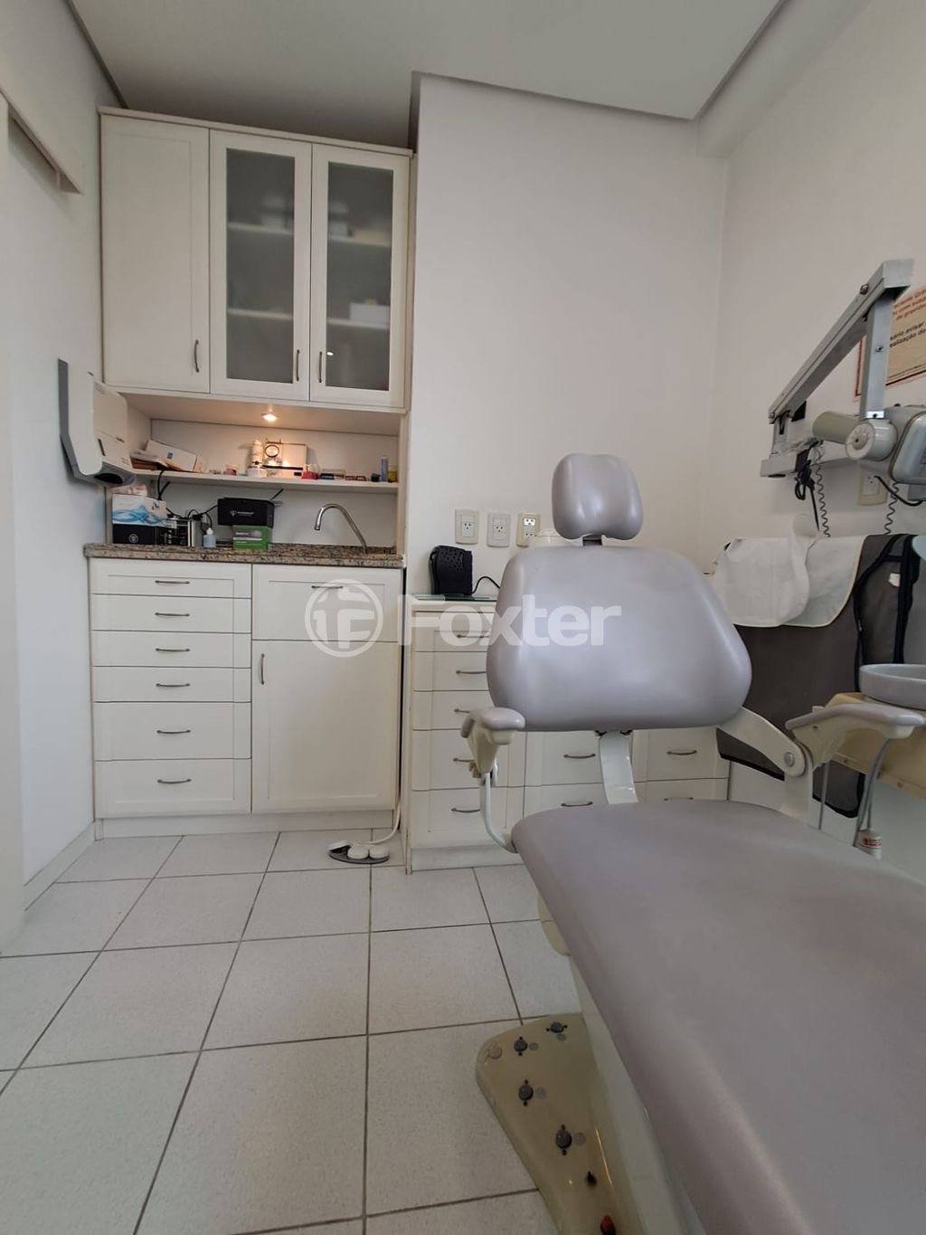 consultorio sala conjunto para comprar em Moinhos de Vento, Porto Alegre - foto 1