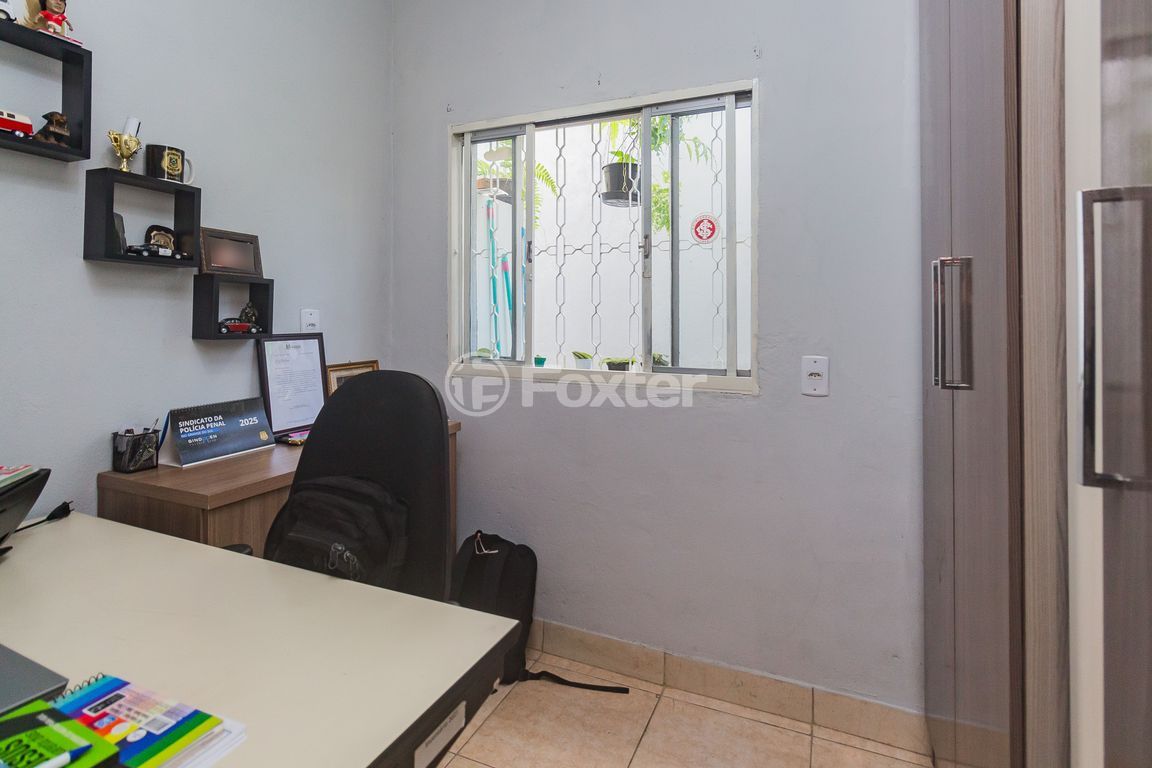 casa sobrado para comprar em Walter Jobim, 230 - foto 15