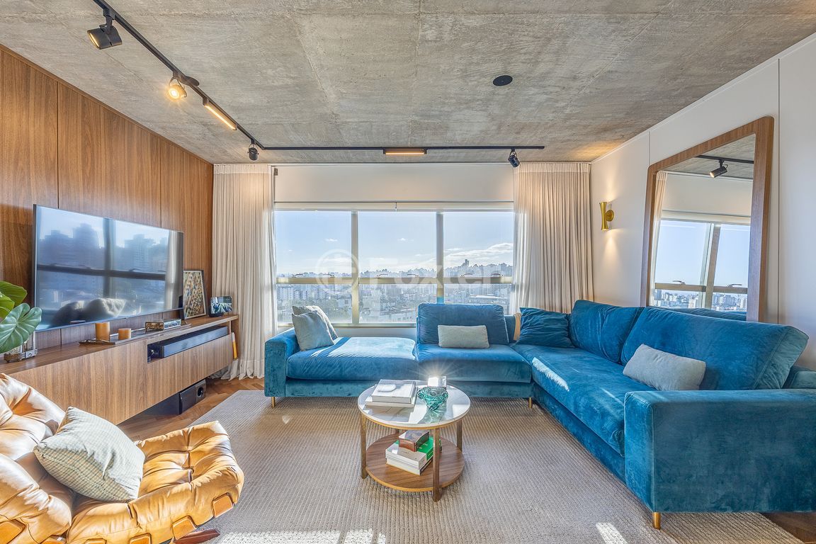 Apartamento para comprar em Petrópolis, Porto Alegre - foto 1