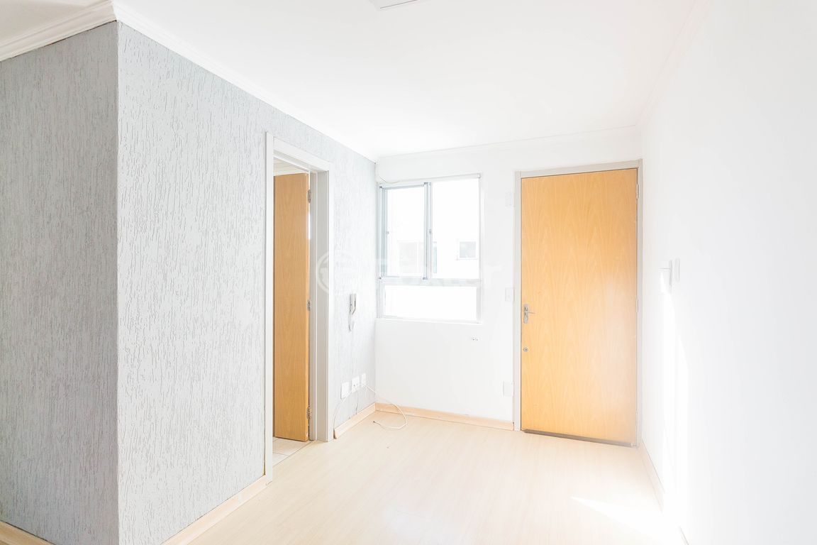 Apartamento para comprar em Rubem Berta, Porto Alegre - foto 1