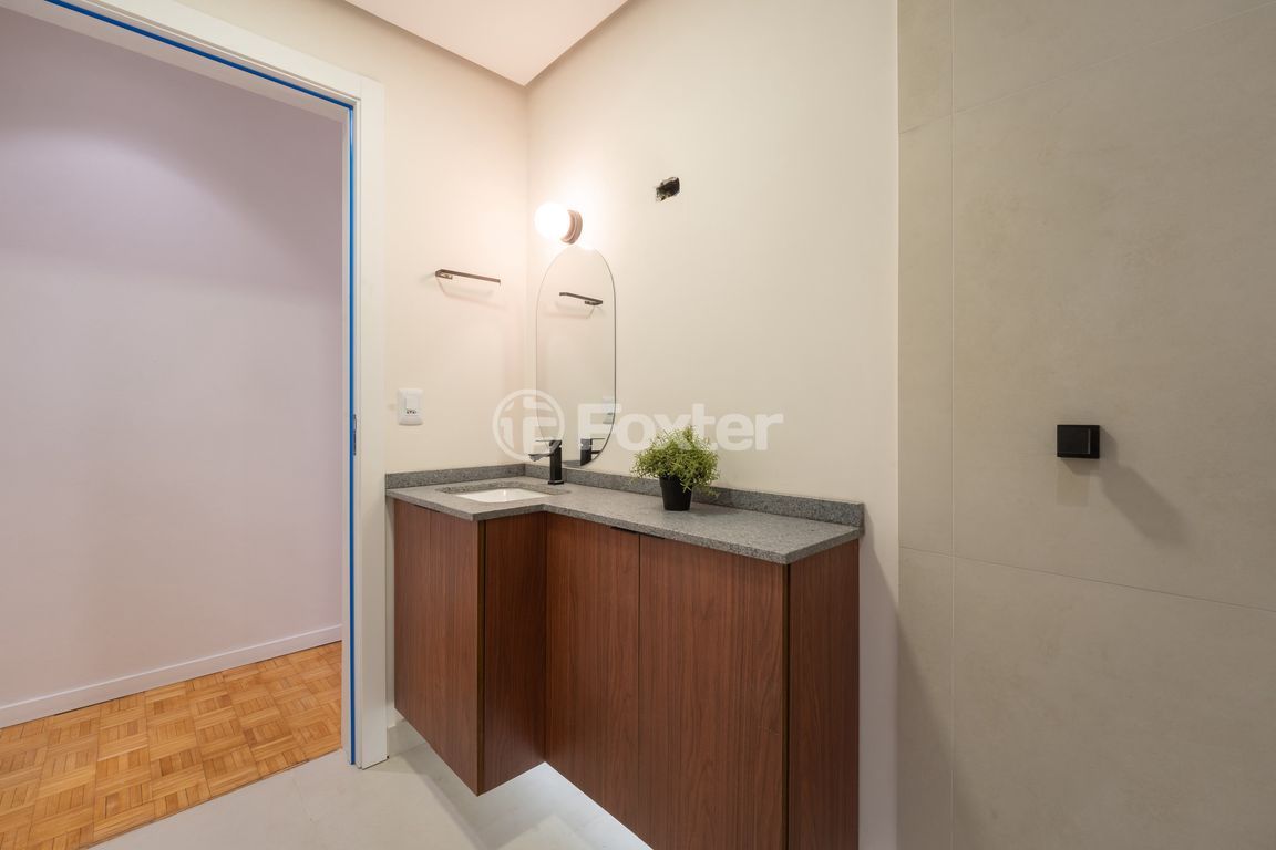 Apartamento para comprar em Sarmento Leite, 262 - foto 32