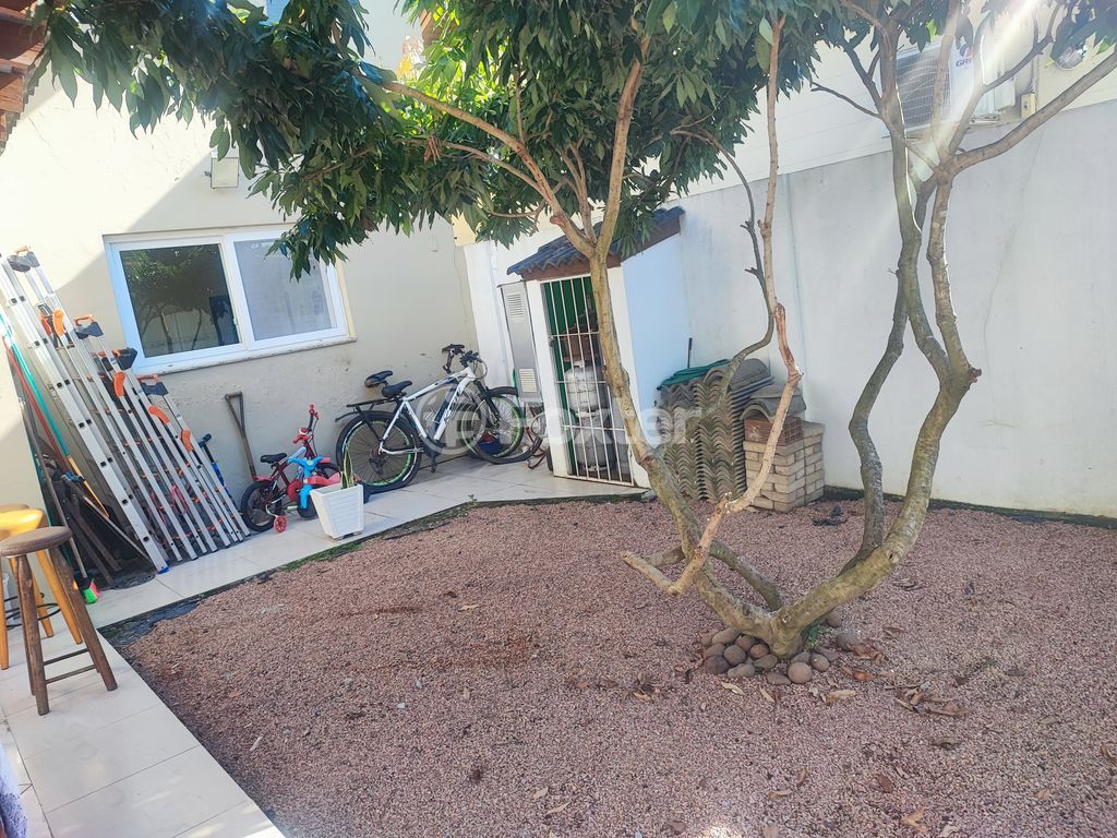 casa sobrado para comprar em Esmeralda, 360 - foto 14