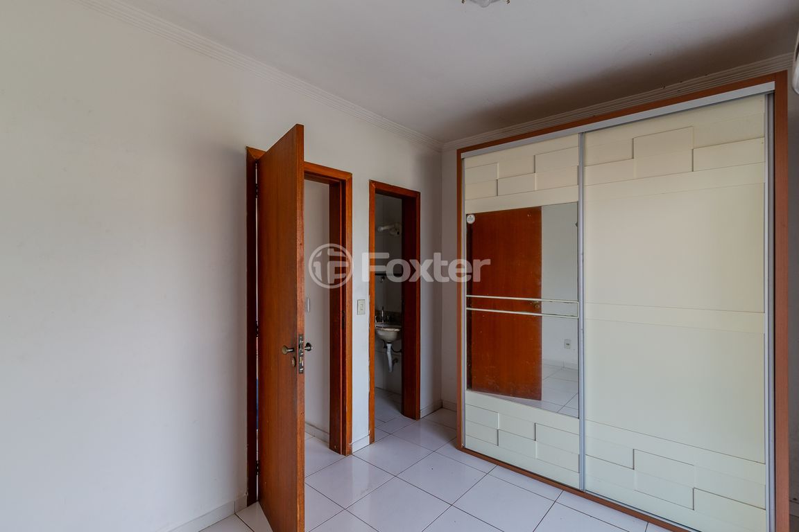 casa sobrado para comprar em Heitor Kramer, 570 - foto 18