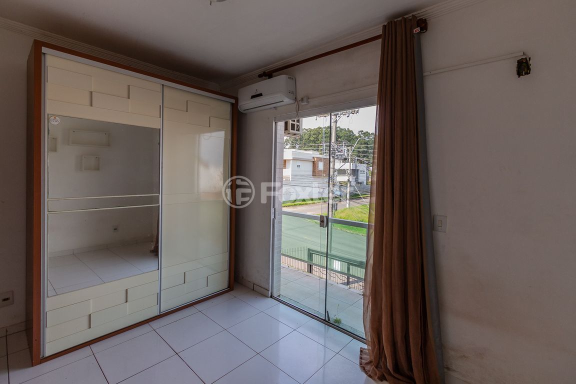 casa sobrado para comprar em Heitor Kramer, 570 - foto 13