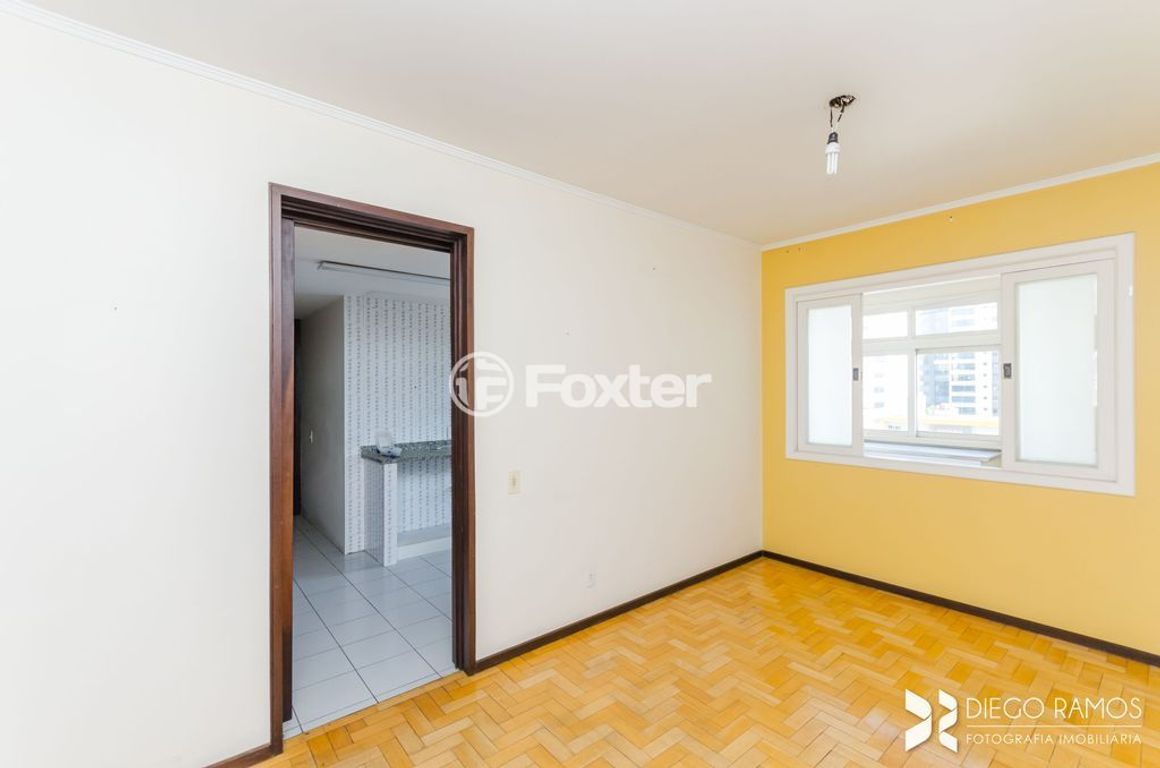 Apartamento para comprar em CARLOS GOMES, 911 - foto 6