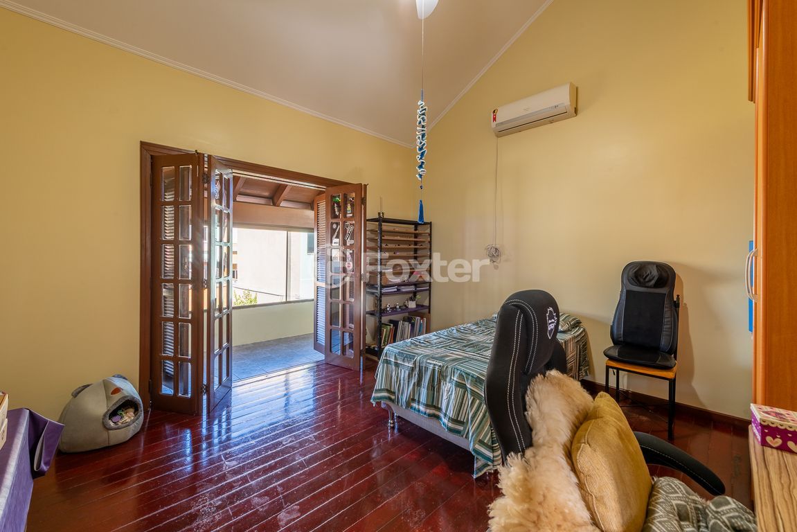 casa sobrado para comprar em Elízio Abate Crivella, 385 - foto 17