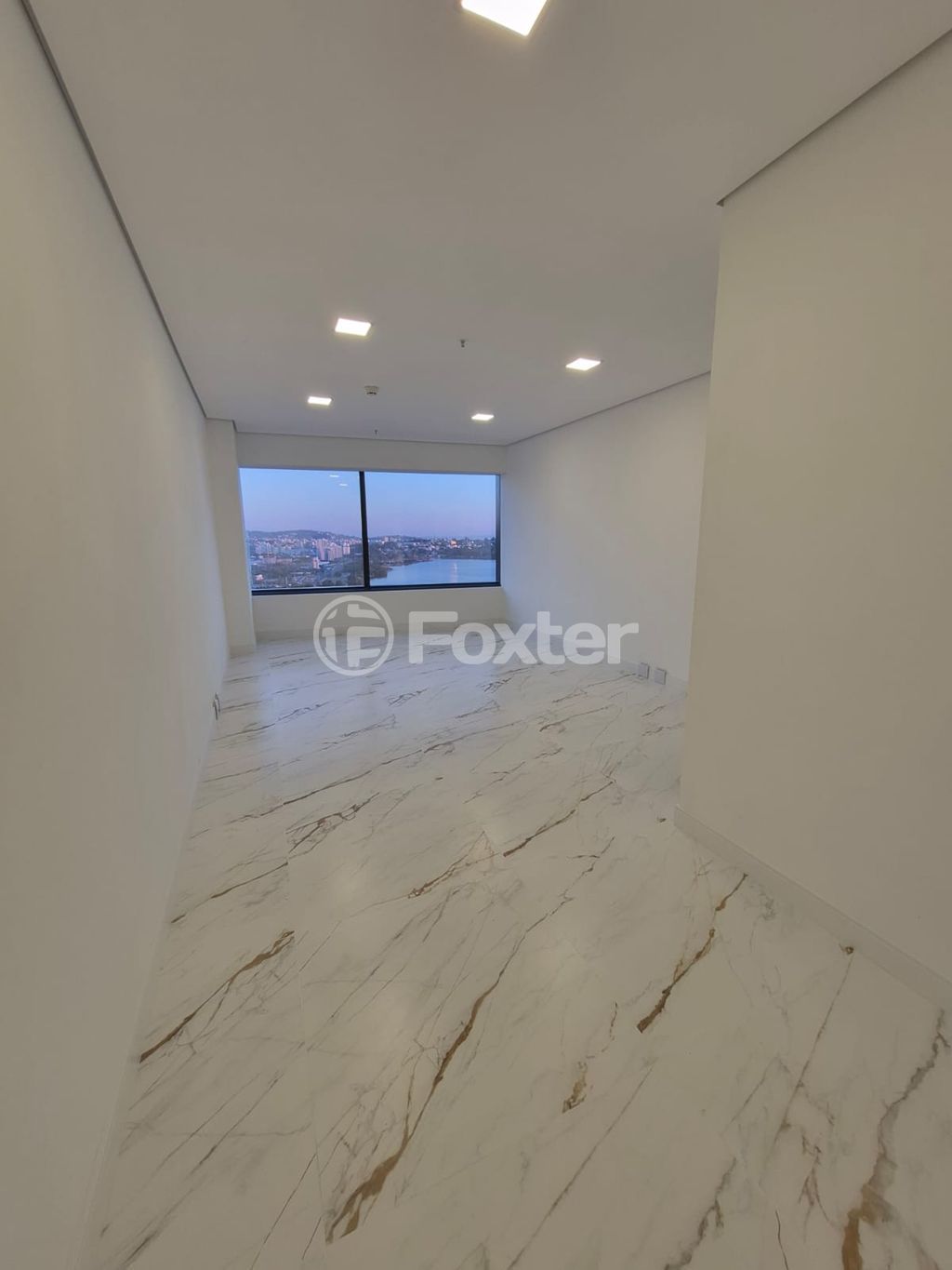 consultorio sala conjunto para comprar em Padre Cacique, 2703 - foto 7