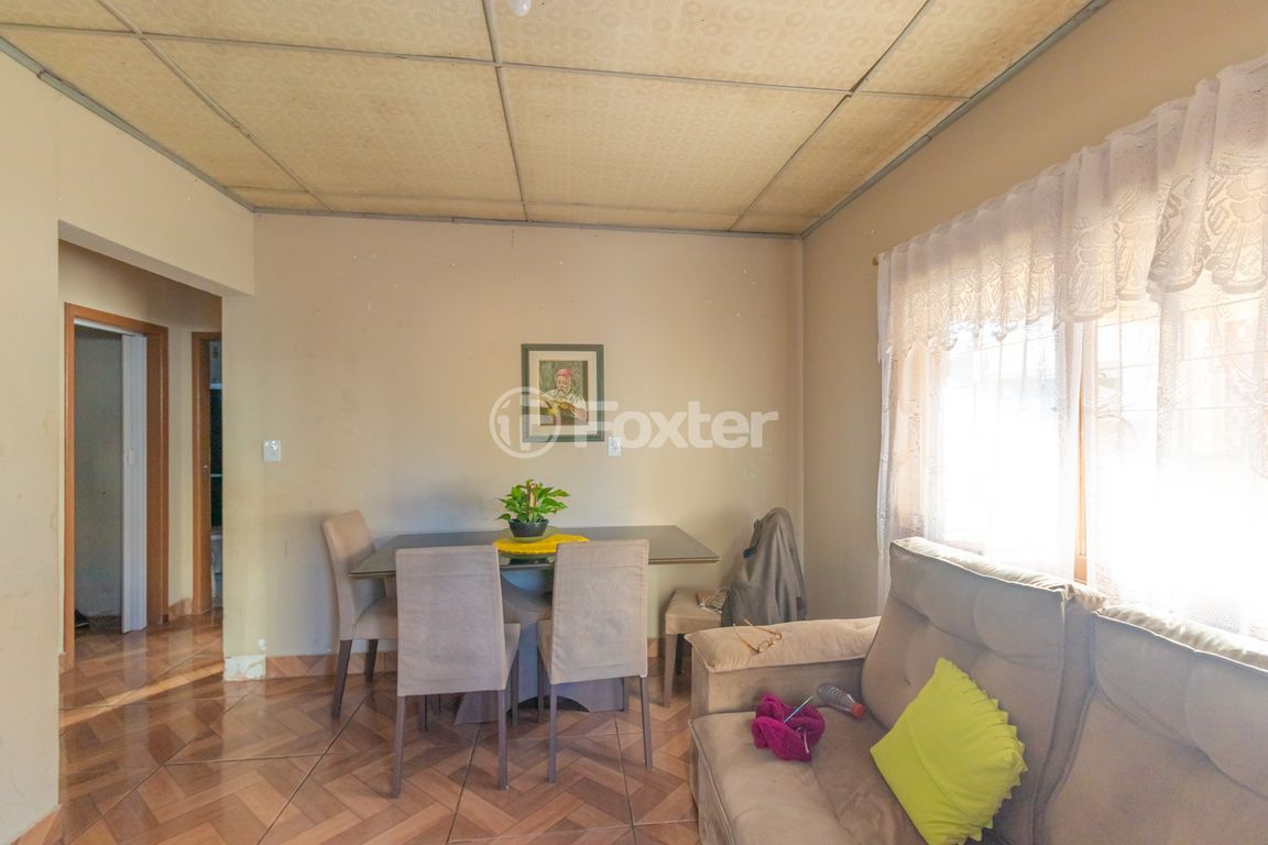 casa sobrado para comprar em Gomes Freire de Andrade, 555 - foto 3