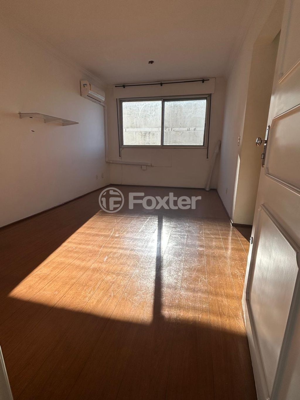 studio kitnet jk para comprar em Centro Histórico, Porto Alegre - foto 1