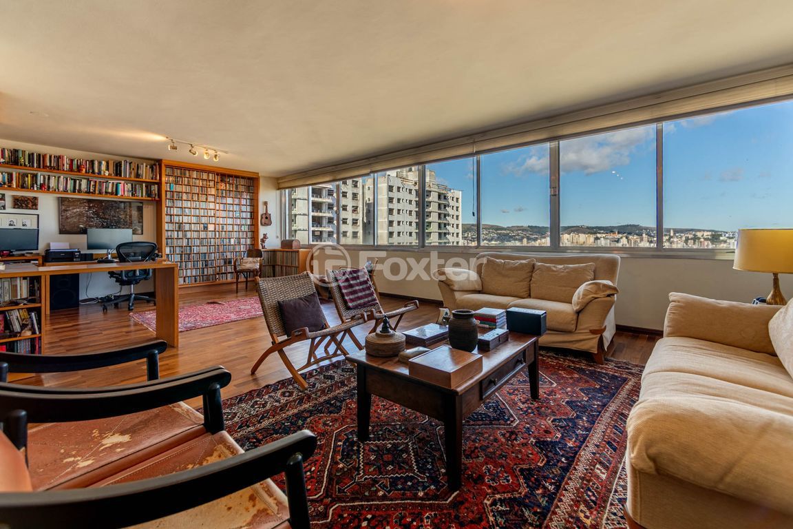 Apartamento para comprar em Rio Branco, Porto Alegre - foto 1