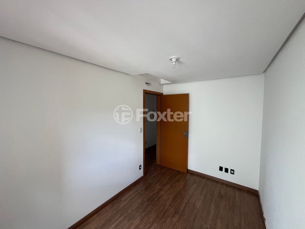 casa sobrado para comprar em Madre Celina Maria Azambuja, 164 - foto 7