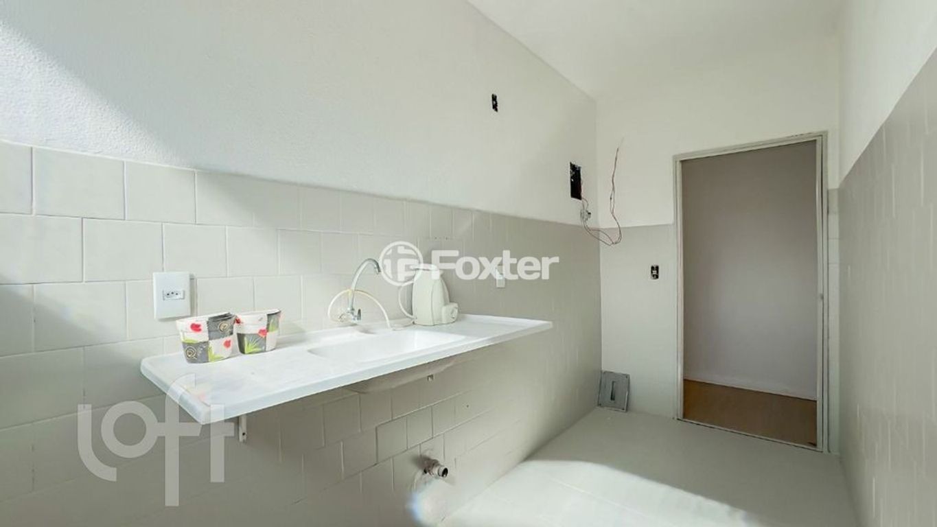 Apartamento para comprar em Aracy Froes, 207 - foto 17