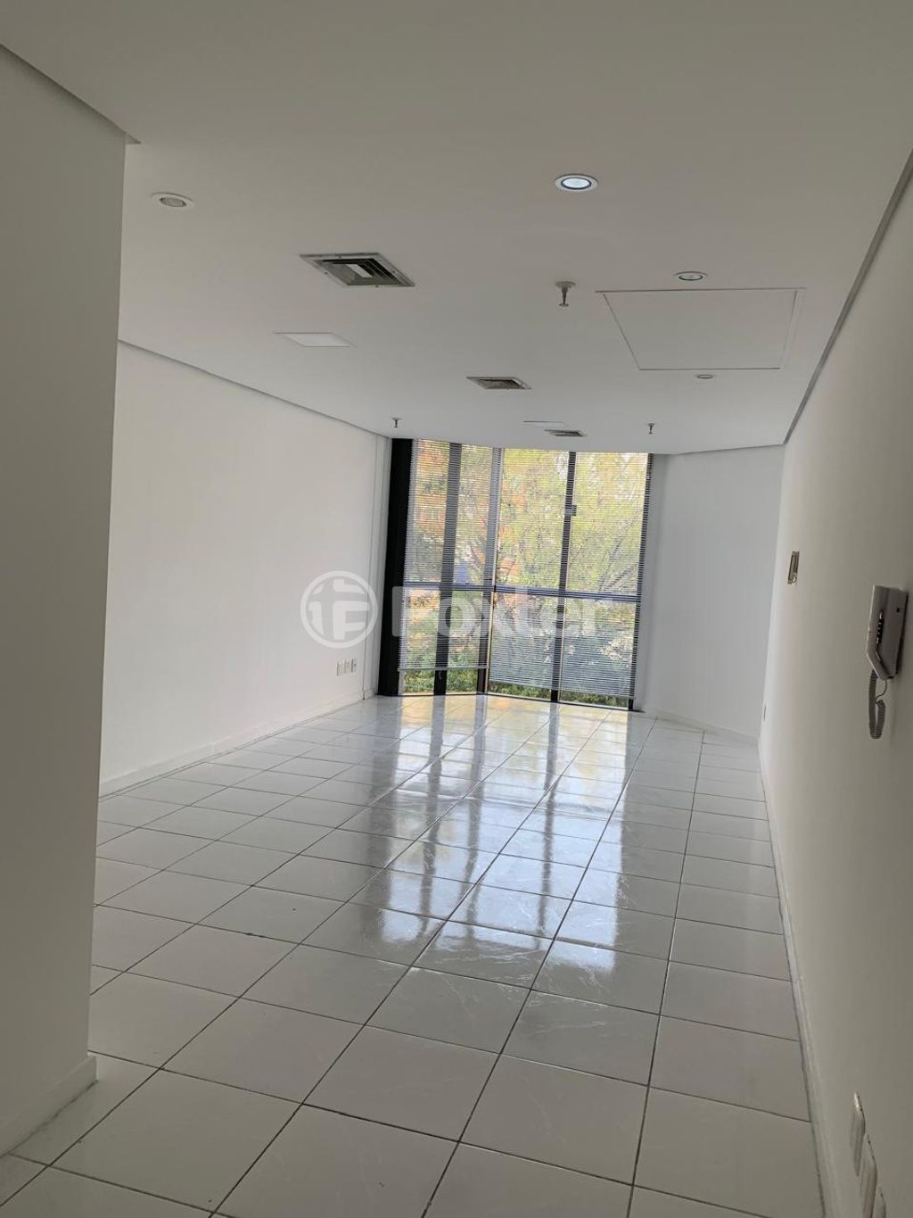consultorio sala conjunto para comprar em Moinhos de Vento, Porto Alegre - foto 1