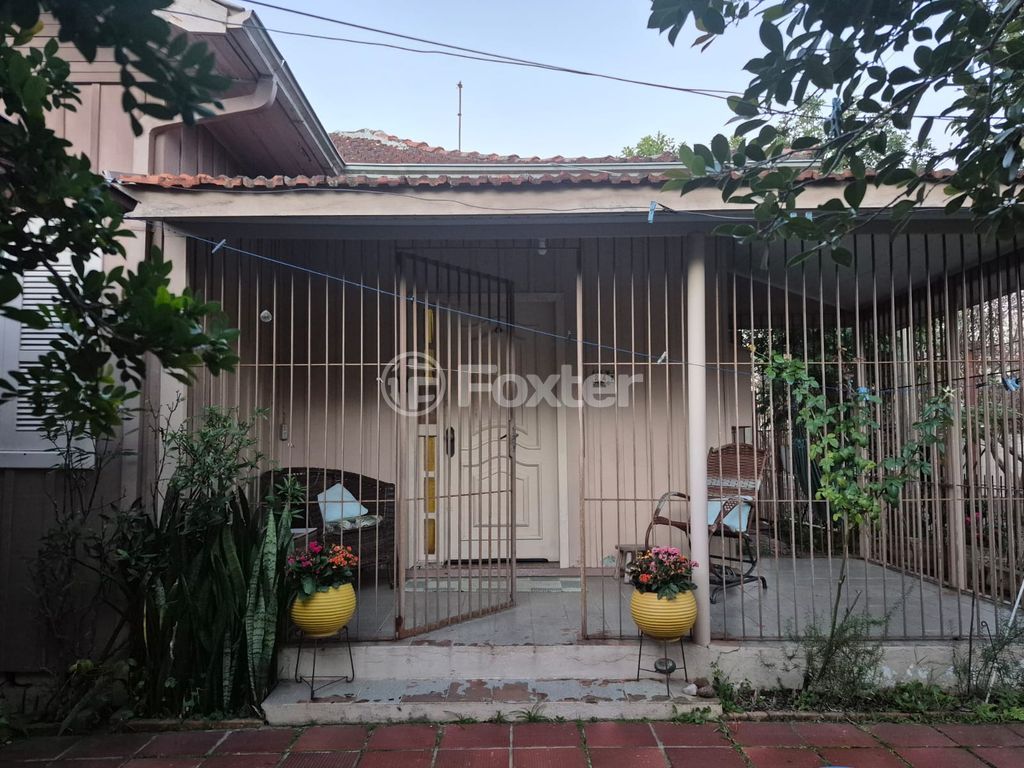casa sobrado para comprar em Dom Jaime de Barros Câmara, 247 - foto 4