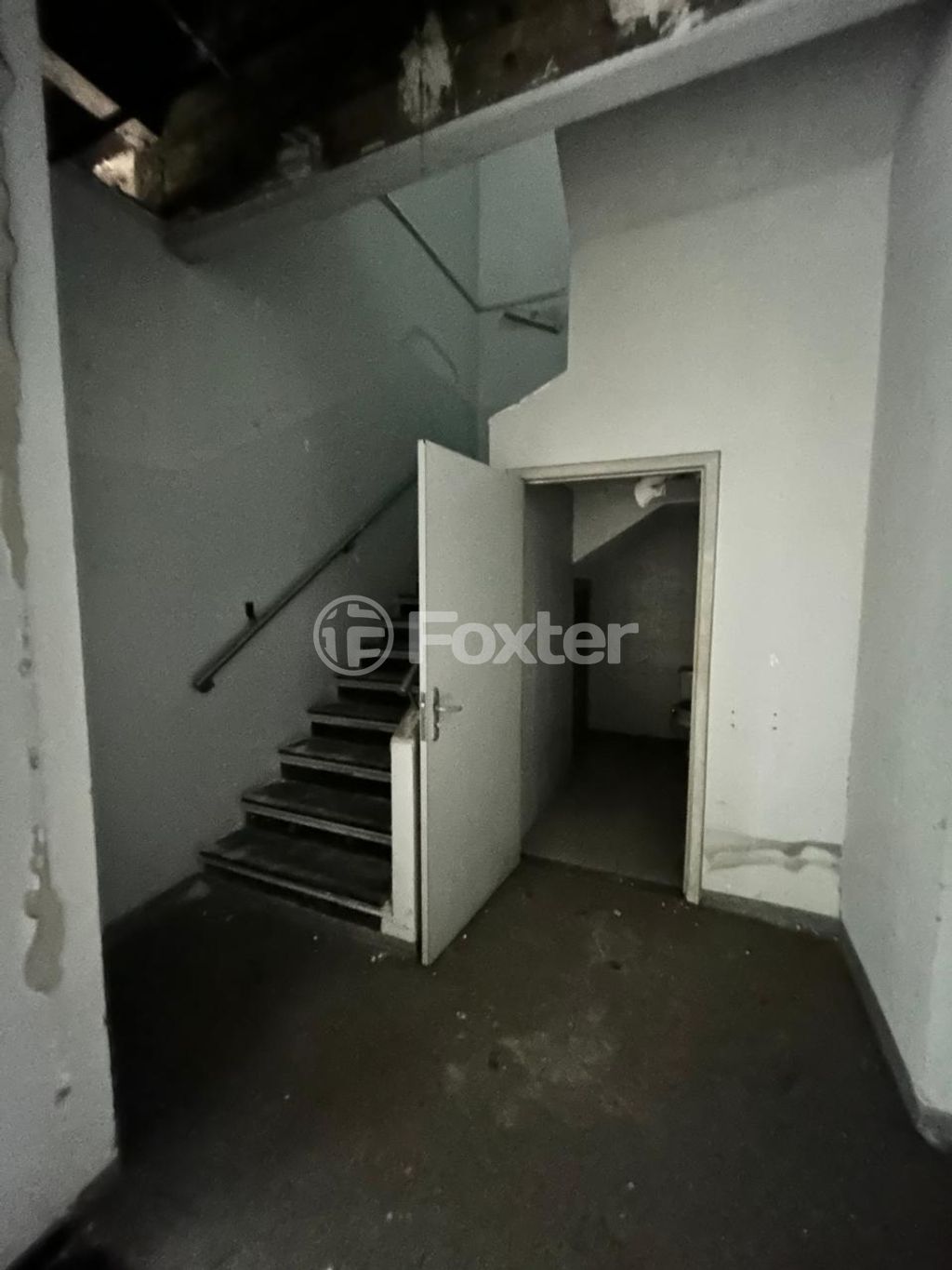 Prédio para comprar em Protásio Alves, 560 - foto 16