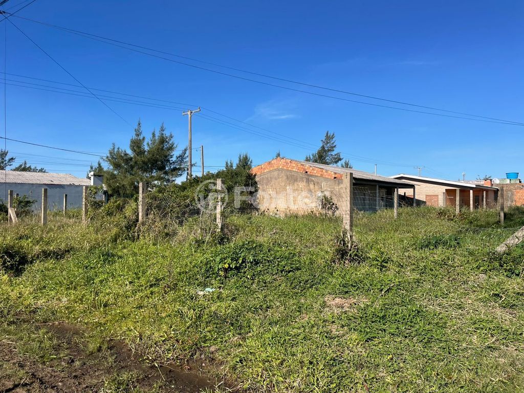 terreno lote condominio para comprar em Hortência, 540 - foto 2