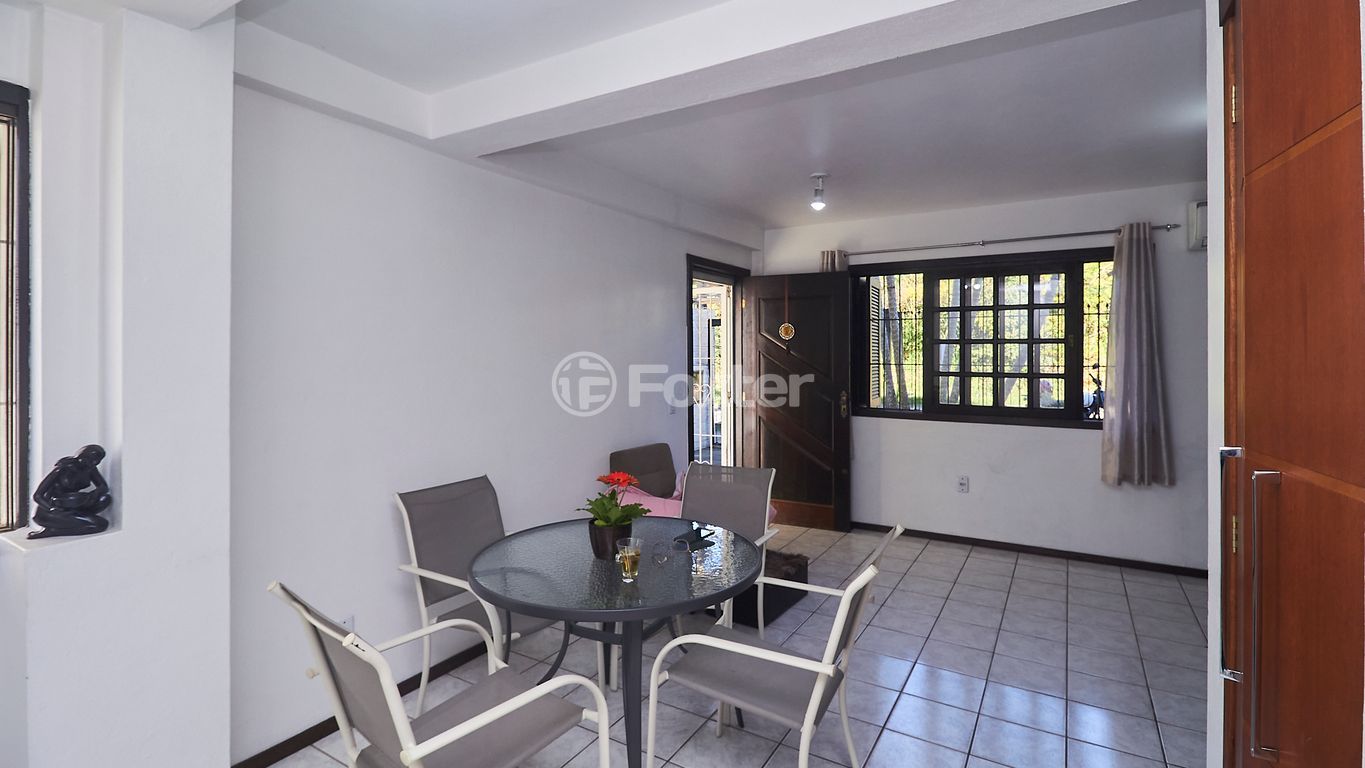 casa sobrado para comprar em Lomba do Pinheiro, Porto Alegre - foto 1