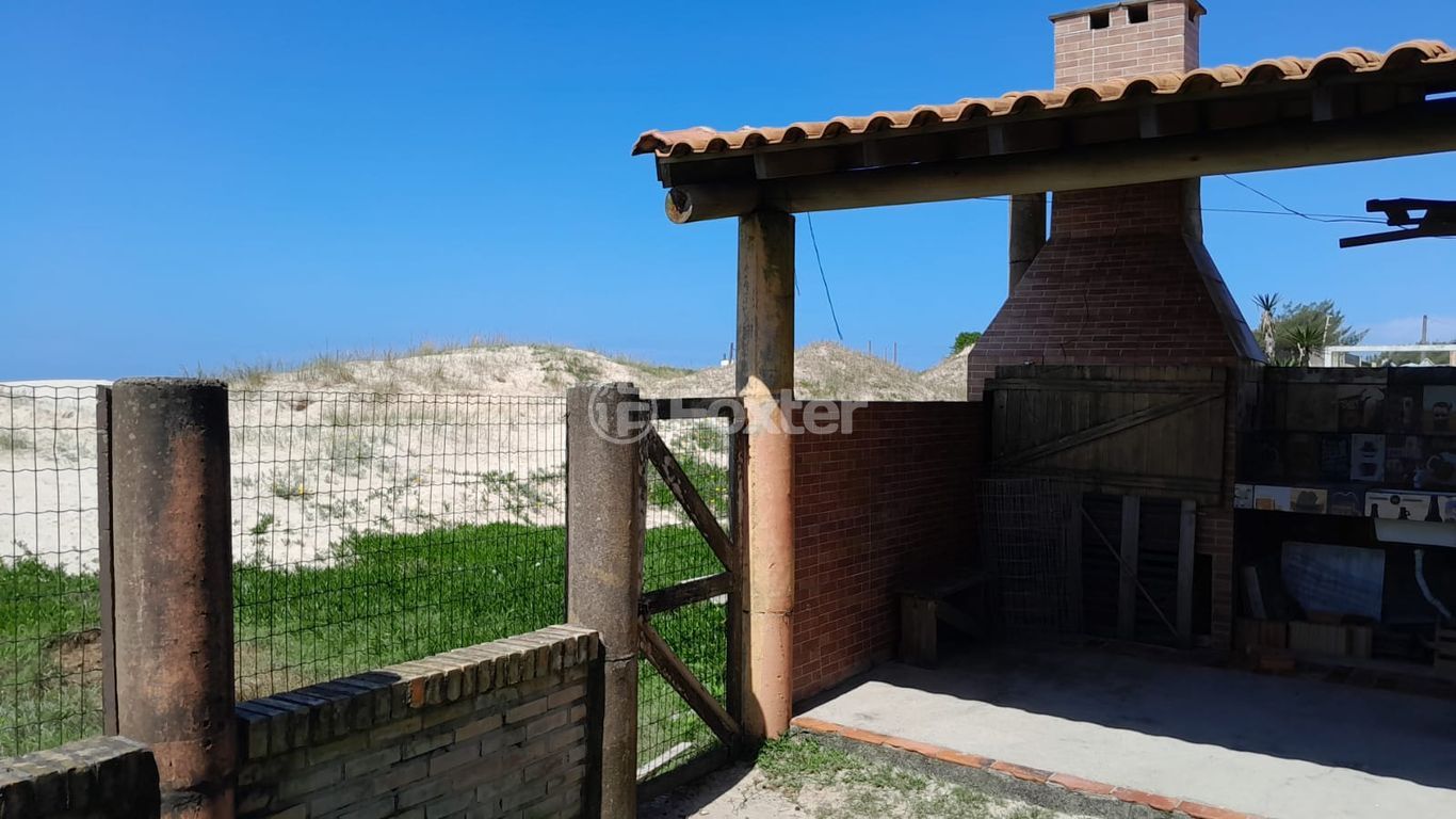 casa sobrado para comprar em Tainha, 860 - foto 8
